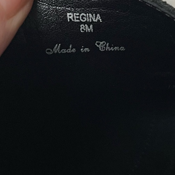 EUC Donald J. Pliner Suede Lug Sole Regina Loafers Black Suede - Picture 4 of 6